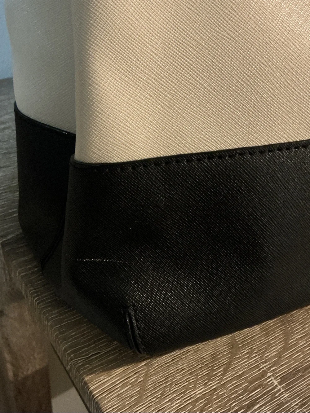 kate spade NY Cove Street Colorblock Airel Cream and Black Satchel Tote EUC